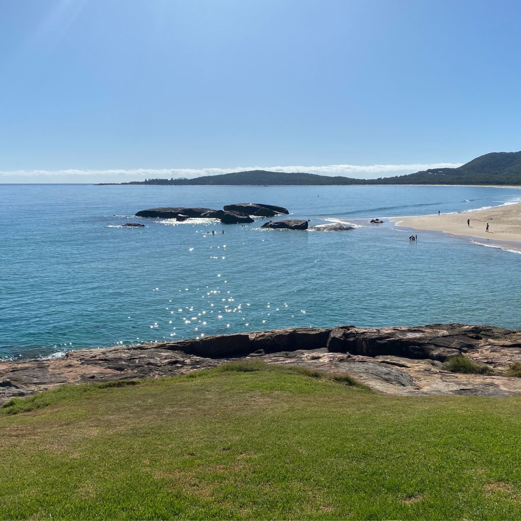 main beach south west rocks