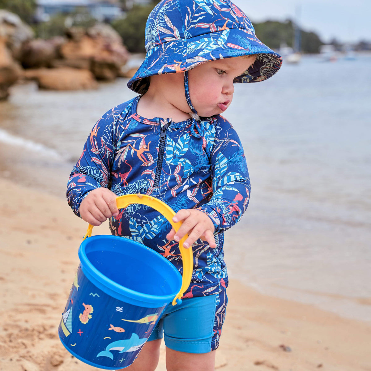 OCEANTALES The Bailey trunk - Cheeky Monkey